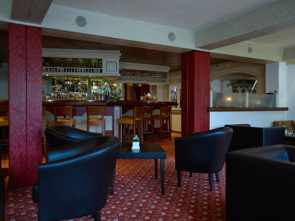 Hotel Bar