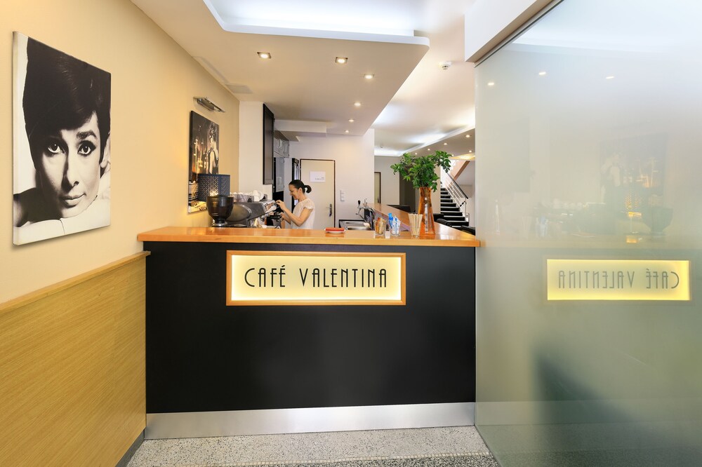 Lobby-Lounge