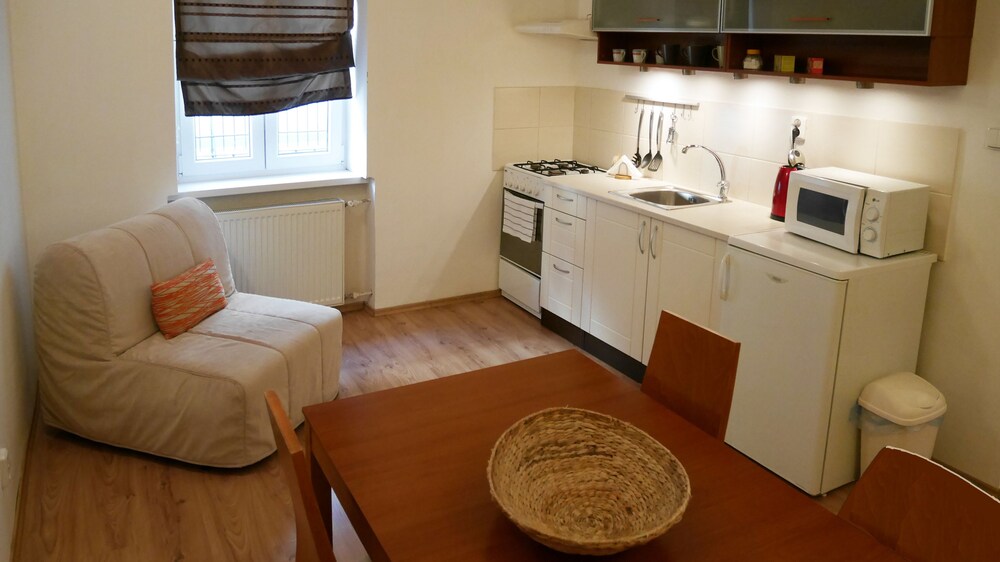 Apartment, 1 Bedroom, City View - Guestroom