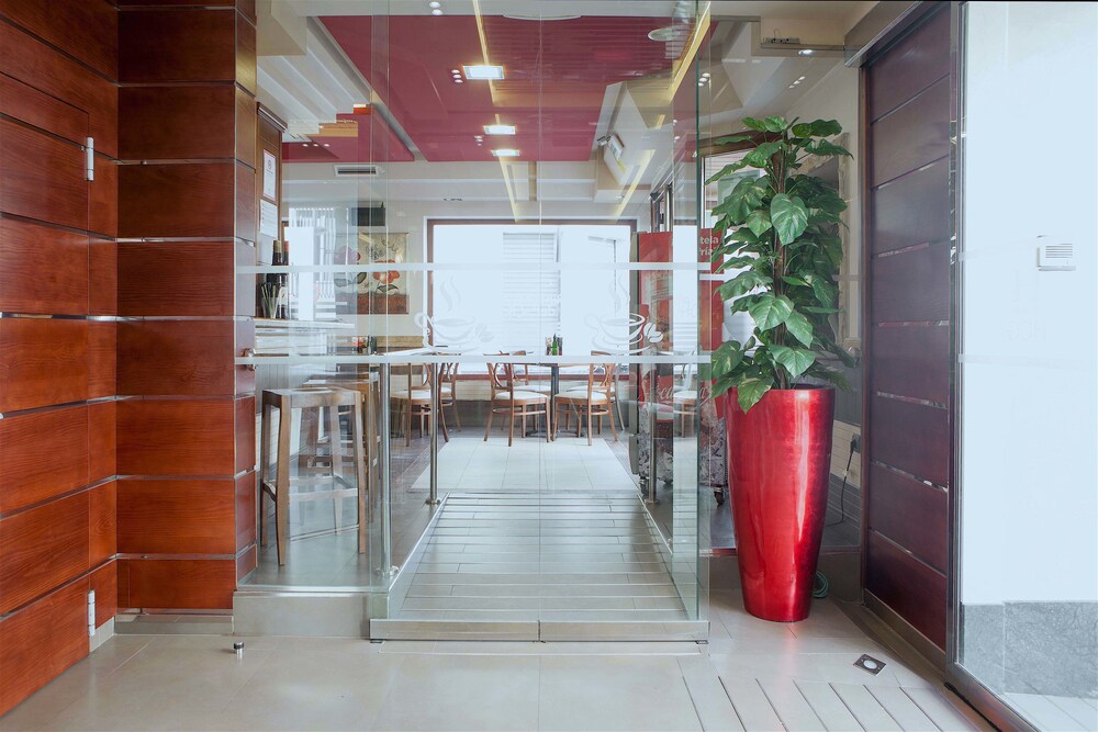 Hotel Bar