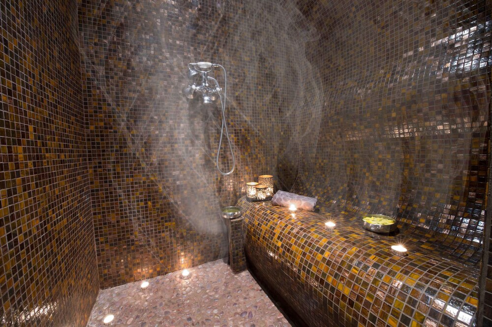 Steam Room