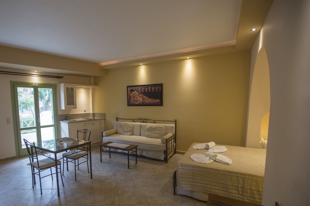 Junior Suite - Guestroom