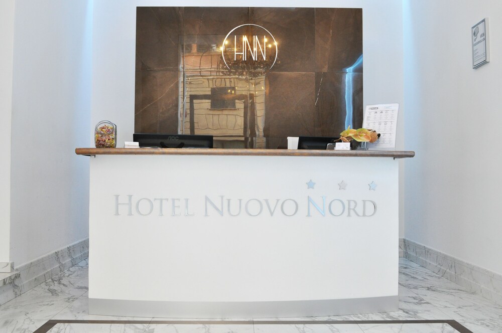 Concierge Desk