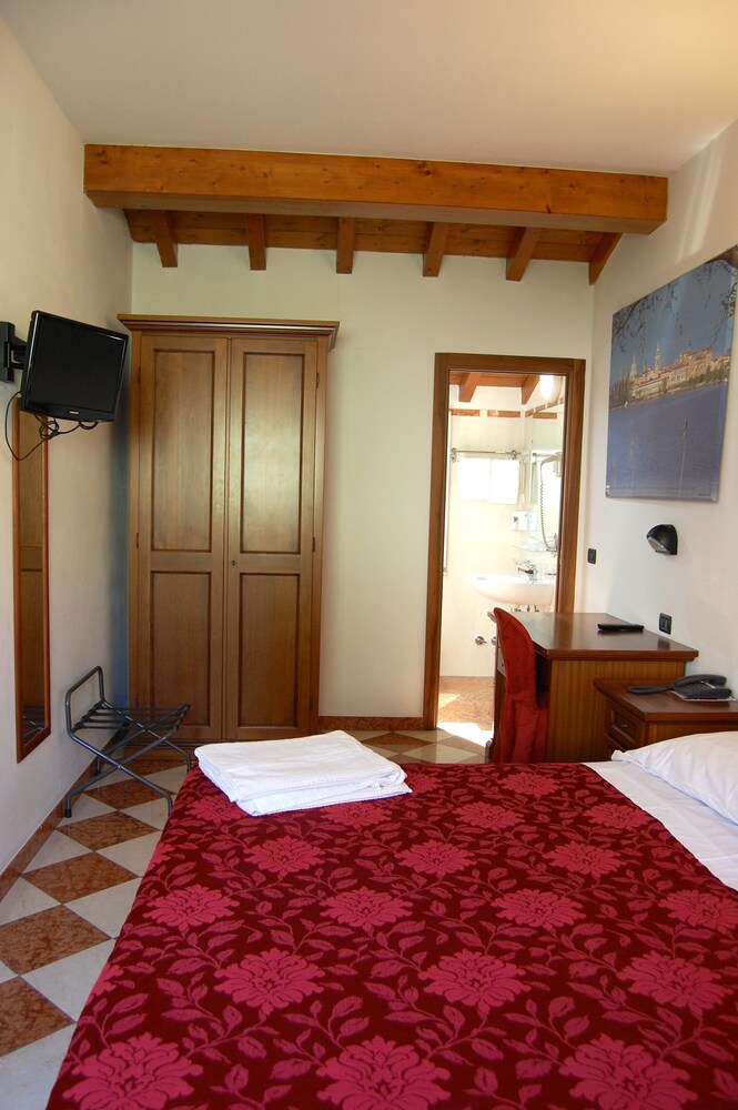 In-Room Amenity