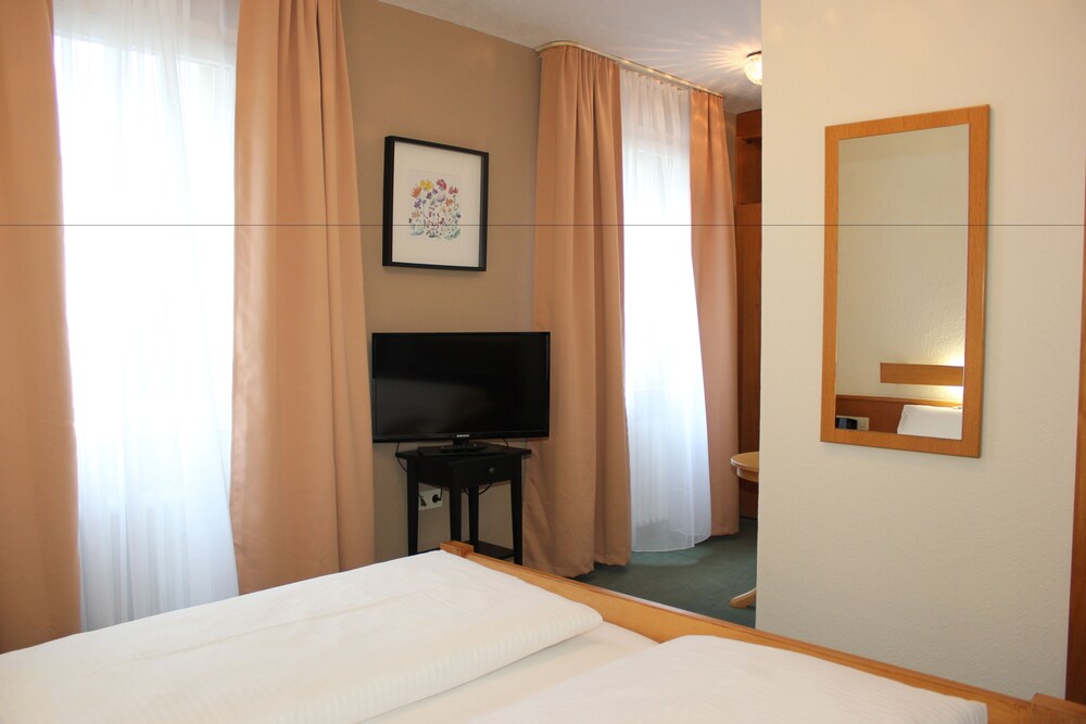 Guestroom View
