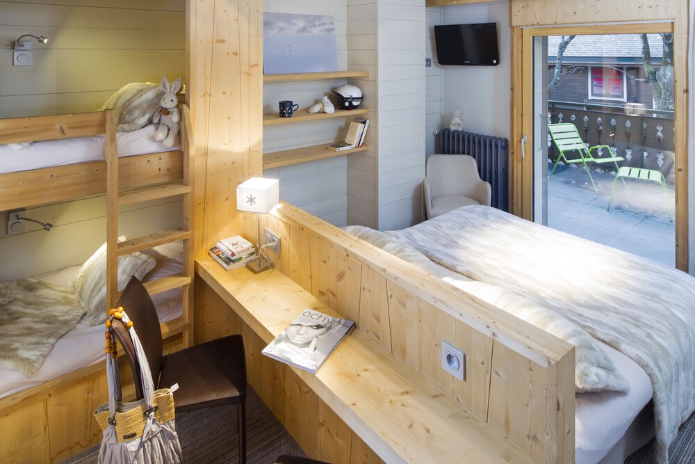Guestroom