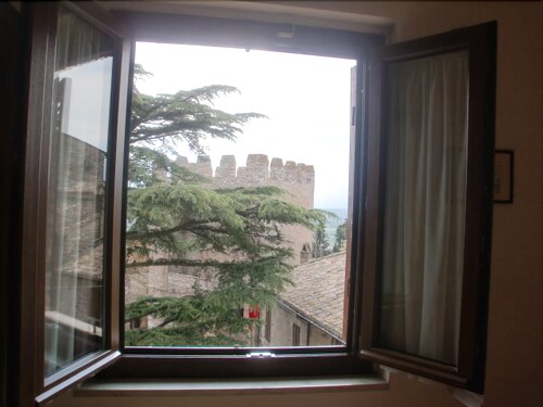 Guestroom View