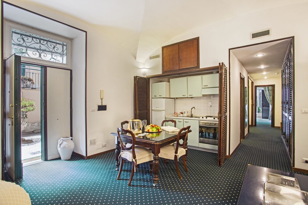 Suite Senior Maxi - In-Room Kitchenette
