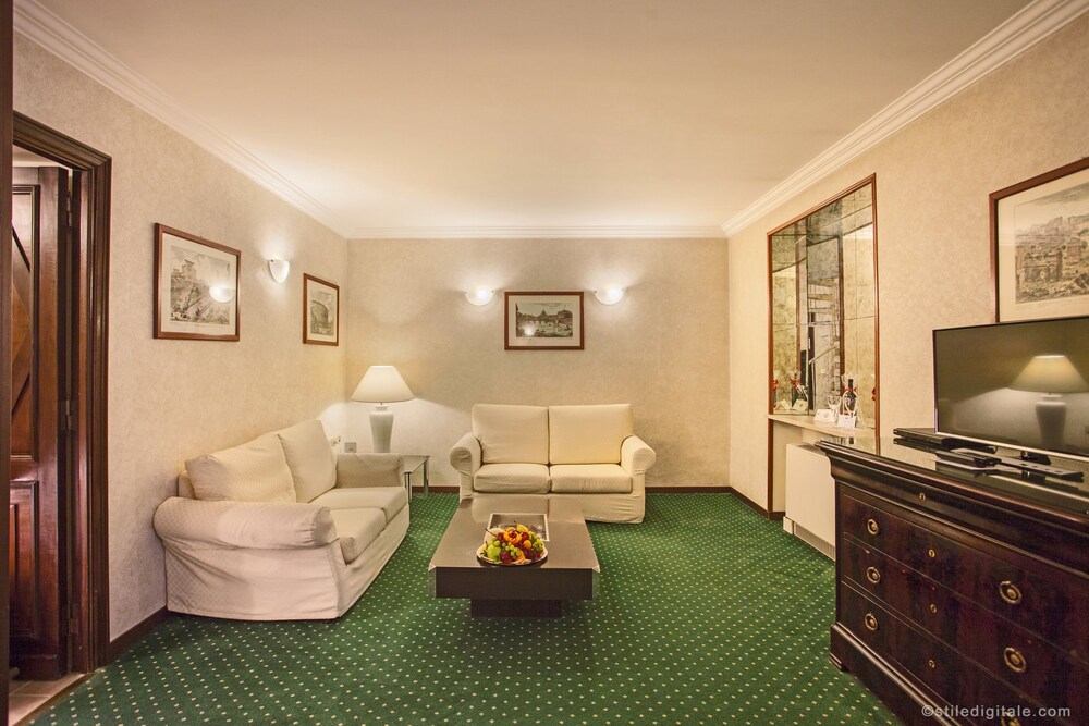 Suite Senior Maxi - Living Area