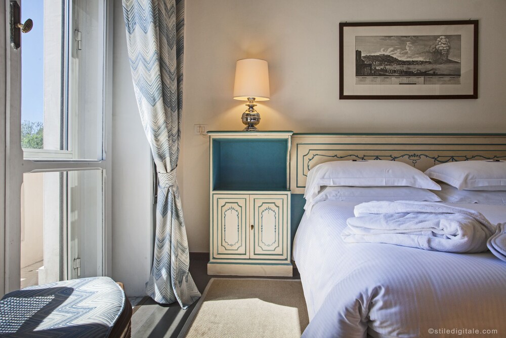 Junior Suite - Guestroom