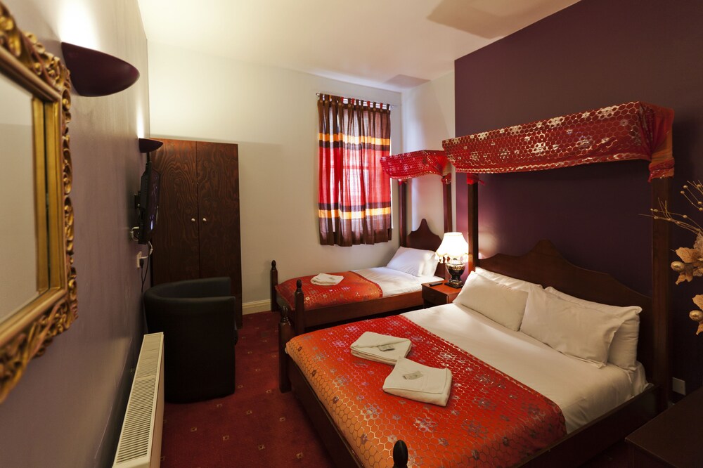 Guestroom