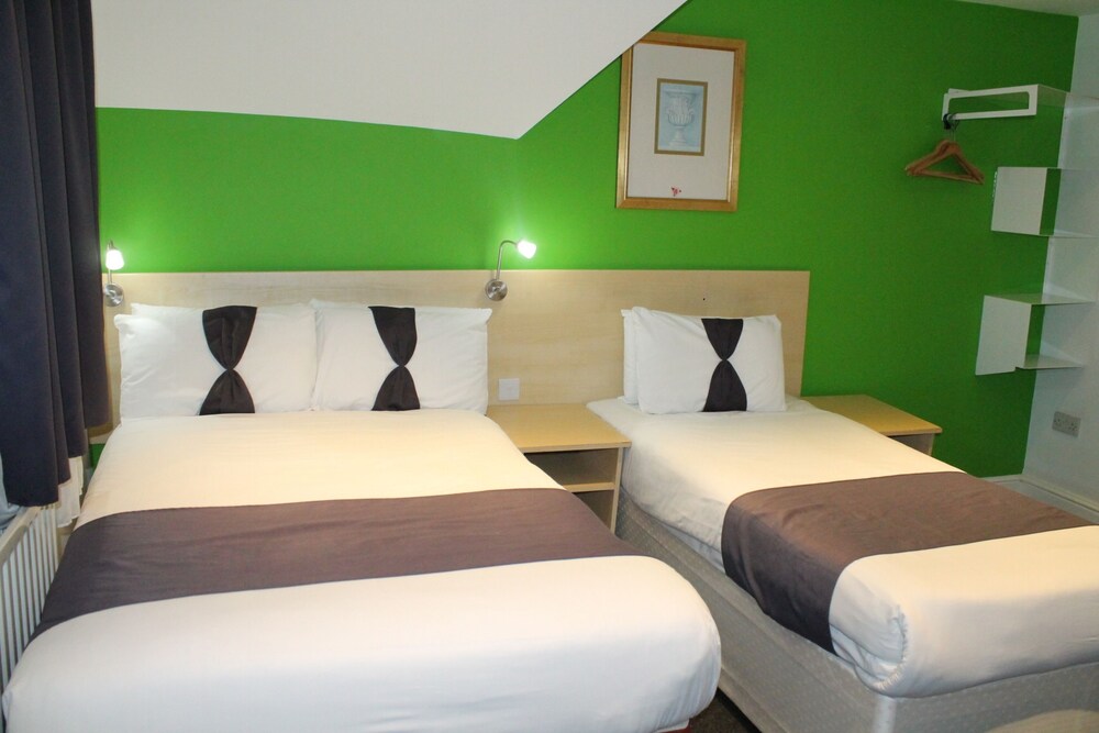 Guestroom