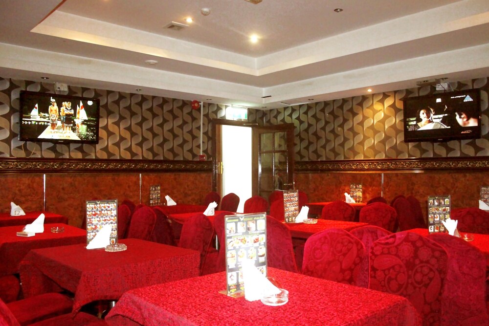 Hotel Bar