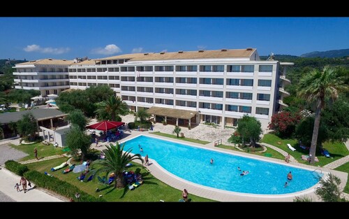 Elea Beach Hotel