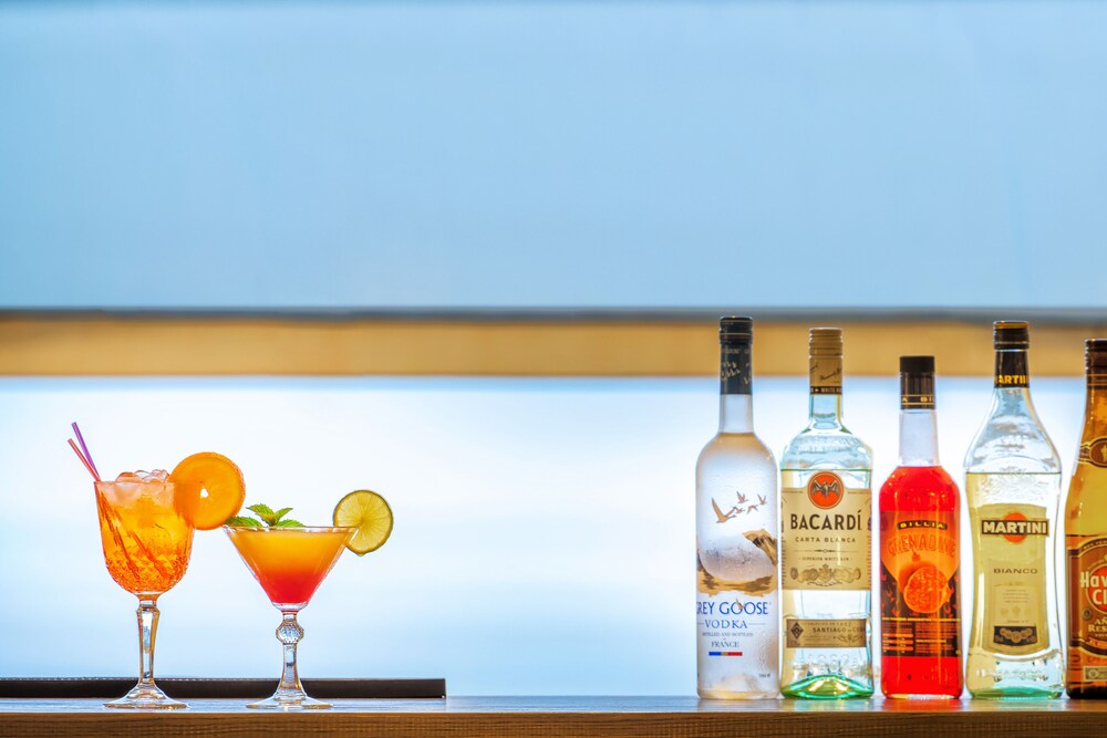 Hotel Bar
