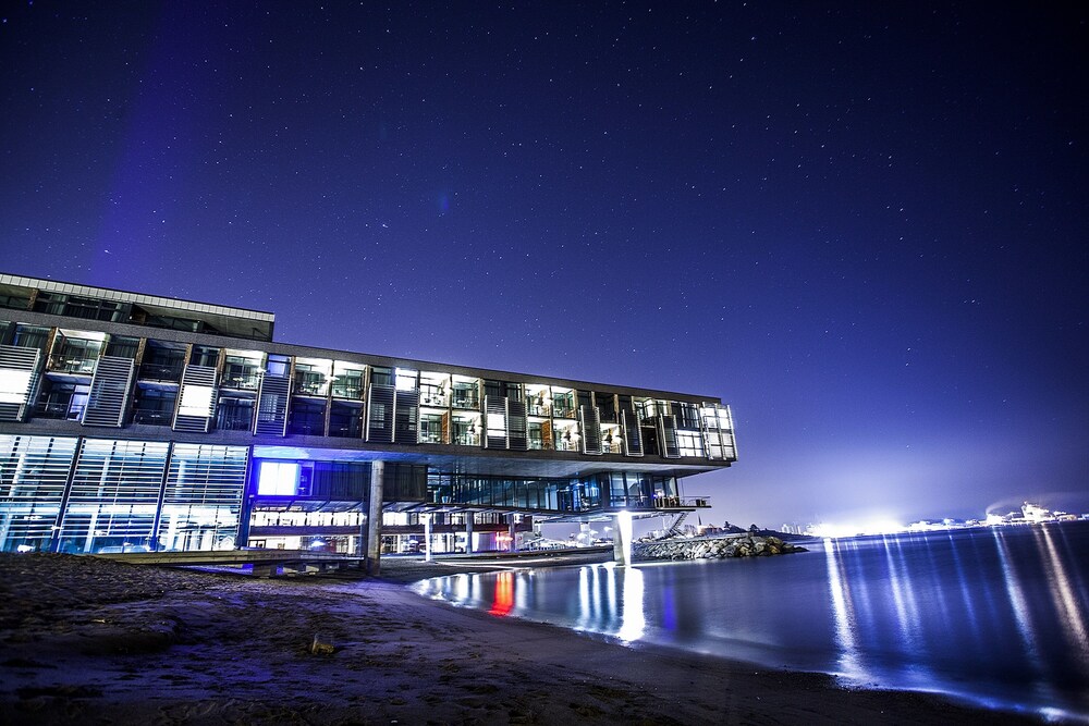 Hotel Front - Evening/Night