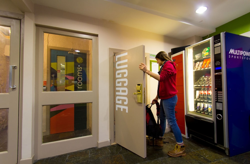 Check-in/Check-out Kiosk