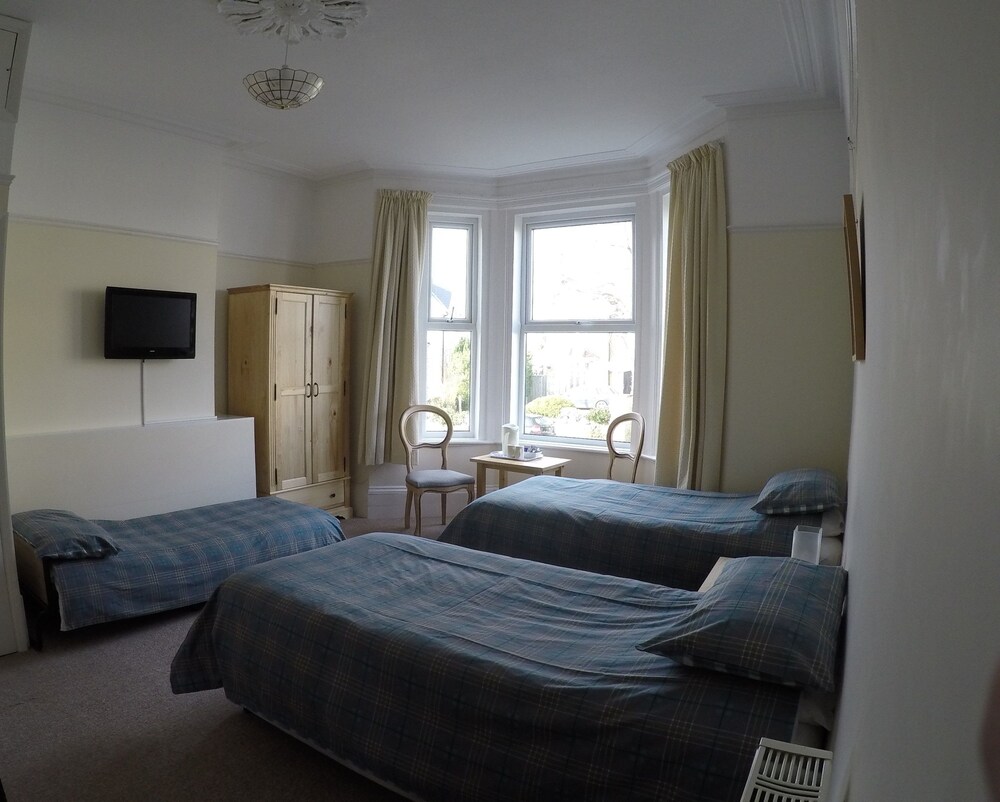 Guestroom