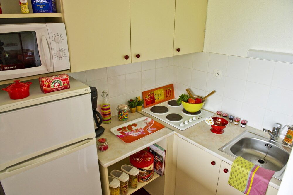 In-Room Kitchen