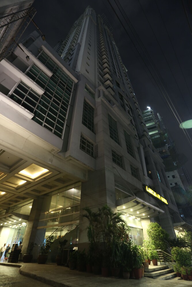 Hotel Front - Evening/Night