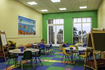 Childrens Play Area - Indoor