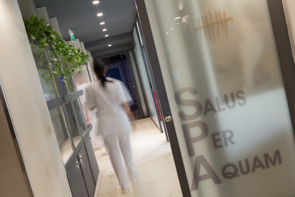 Spa Reception