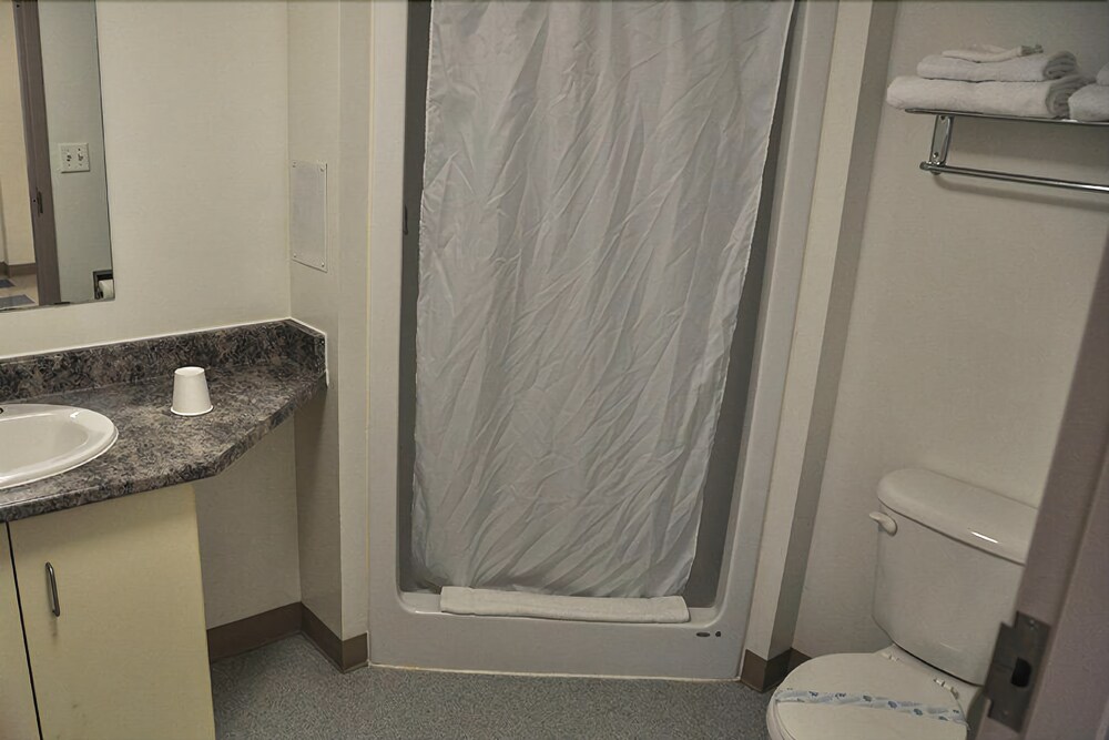 Suite, 2 Bedrooms - Bathroom