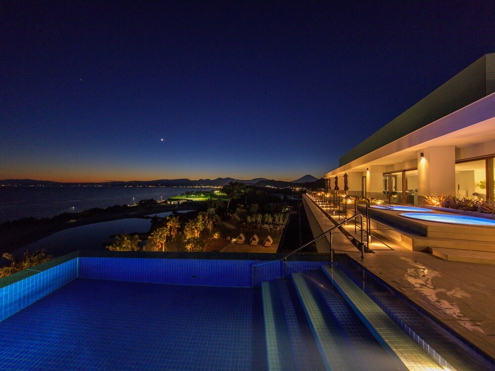 Infinity Pool