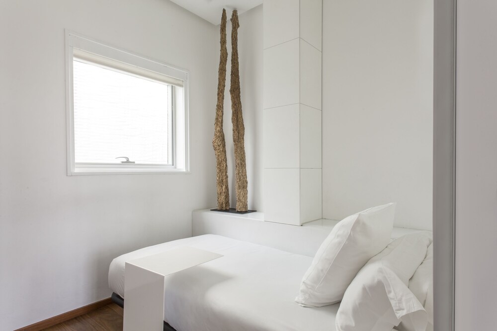 Deluxe Apartment, City View - Guestroom