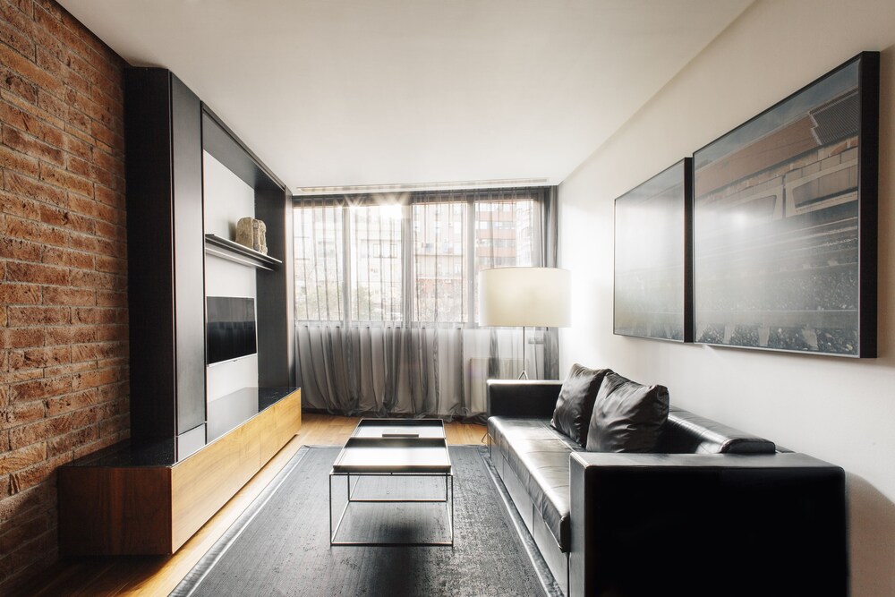 Deluxe Apartment - Living Room