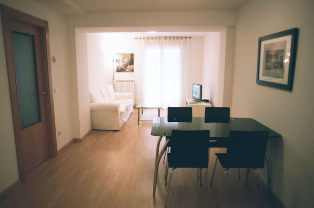 Apartment, 2 Bedrooms (6 people) - Featured Image
