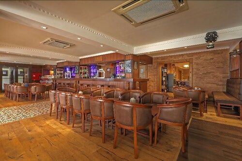 Hotel Bar