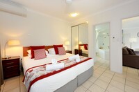 Apartment, 3 Bedrooms, Jetted Tub