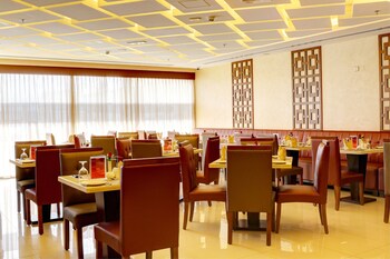 Food Court