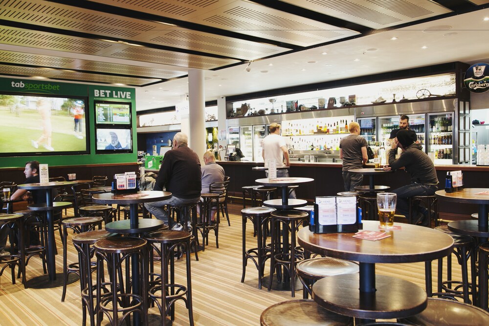 Sports Bar