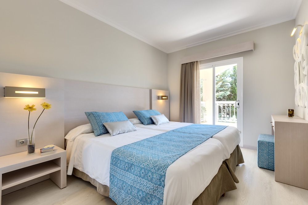 Standard Apartment - Guestroom
