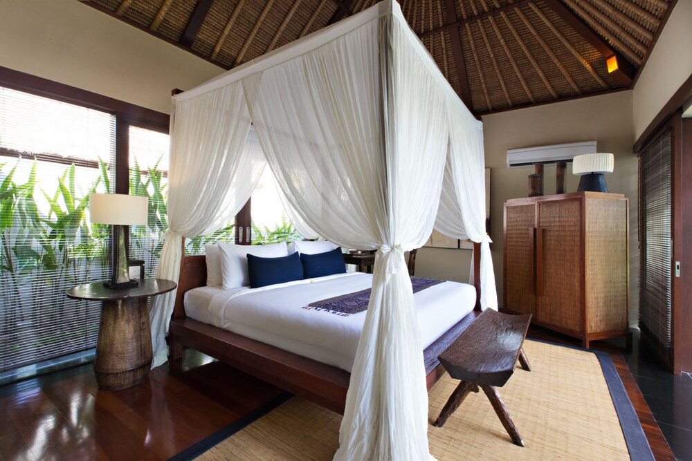 One Bedroom Private Pool Villa - Guestroom