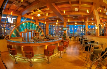 Hotel Lounge