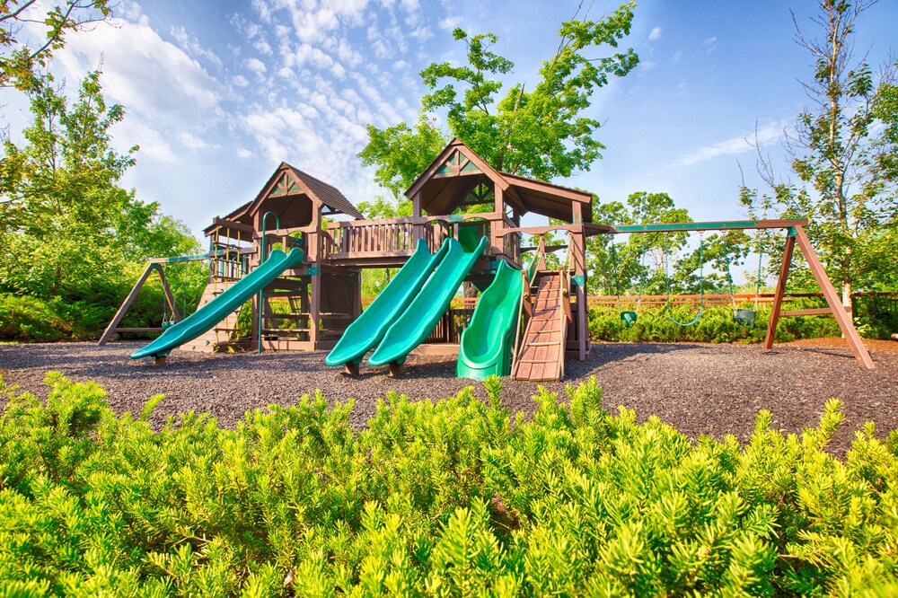 Childrens Play Area - Outdoor