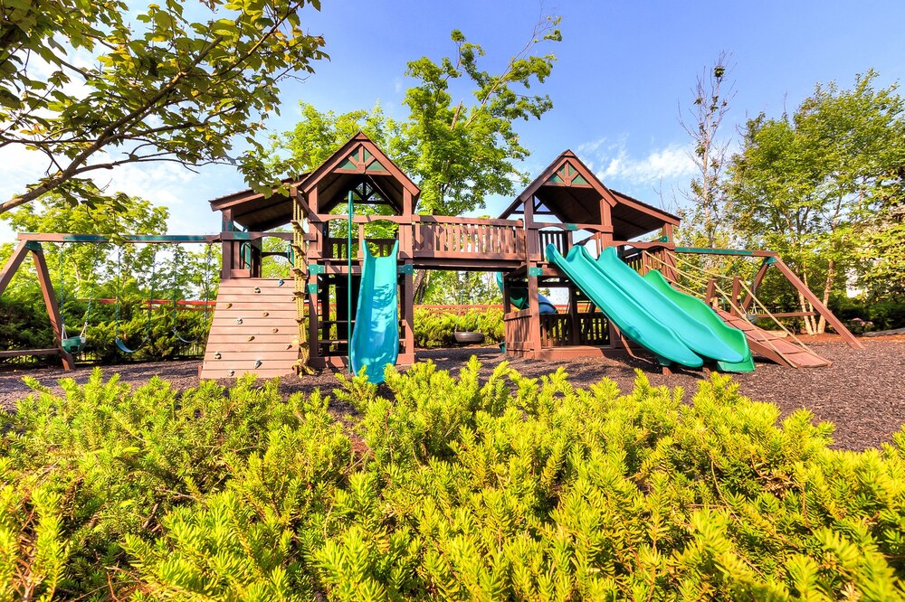 Childrens Play Area - Outdoor
