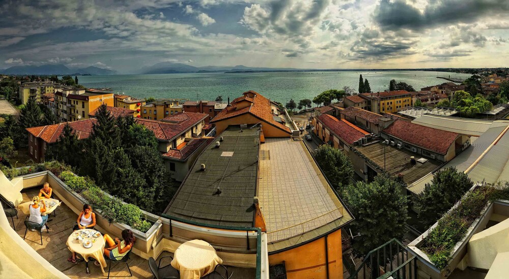 Lake View