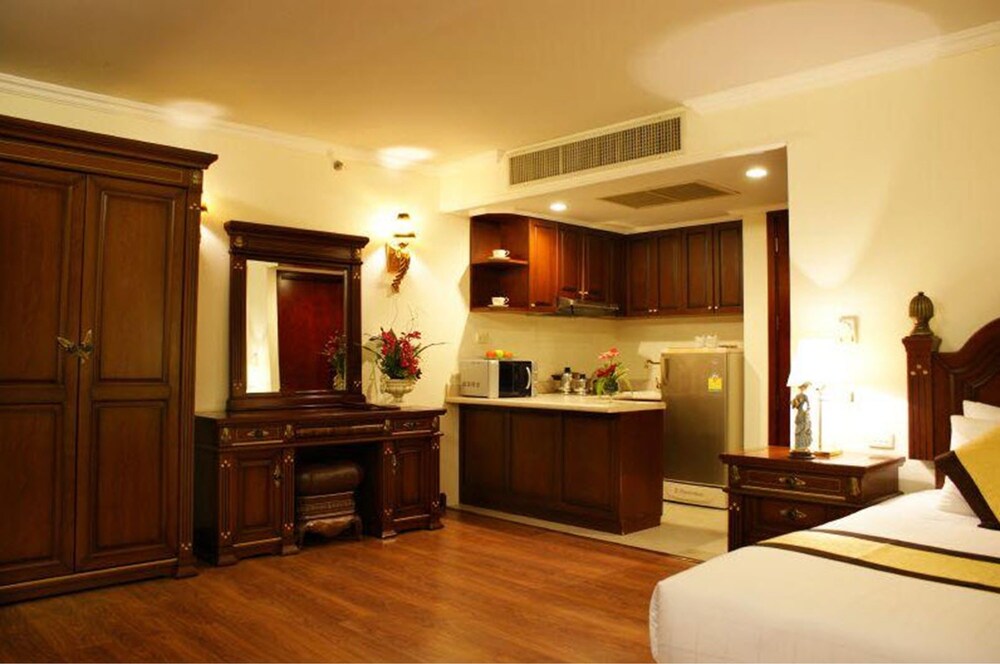 In-Room Kitchenette