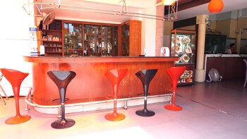 Hotel Bar