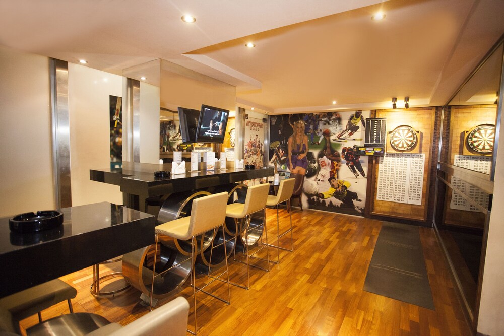 Sports Bar
