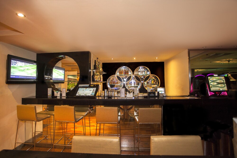 Sports Bar