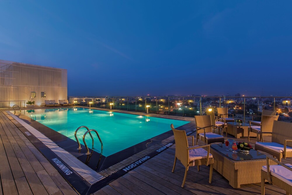 Rooftop Pool
