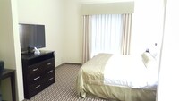 Suite, 1 King Bed, Non Smoking