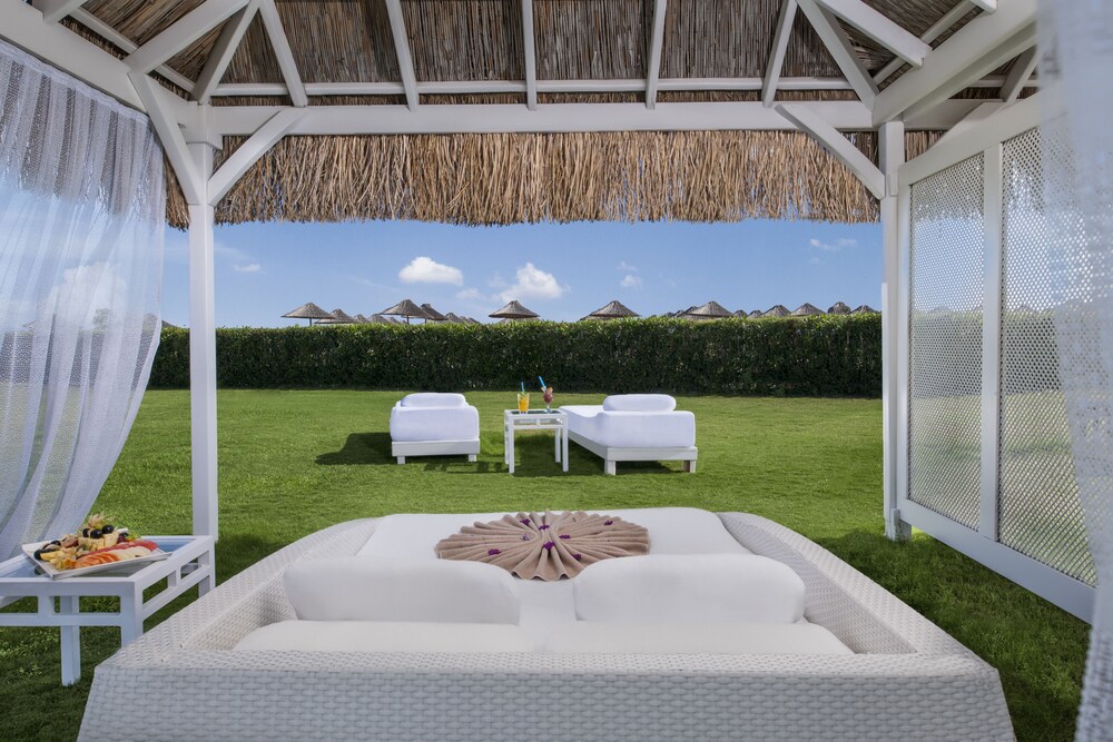 Sundeck