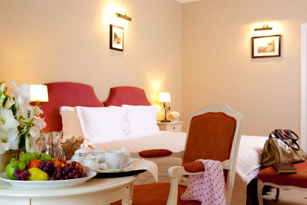 Guestroom