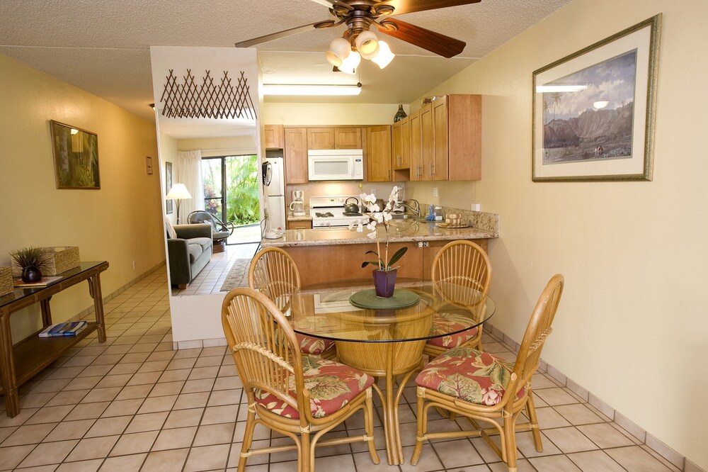 1 Bedroom, Non Smoking - In-Room Dining